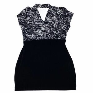 MIXXOLOGY Printed Keyhole Back Midi Shirtdress 1X